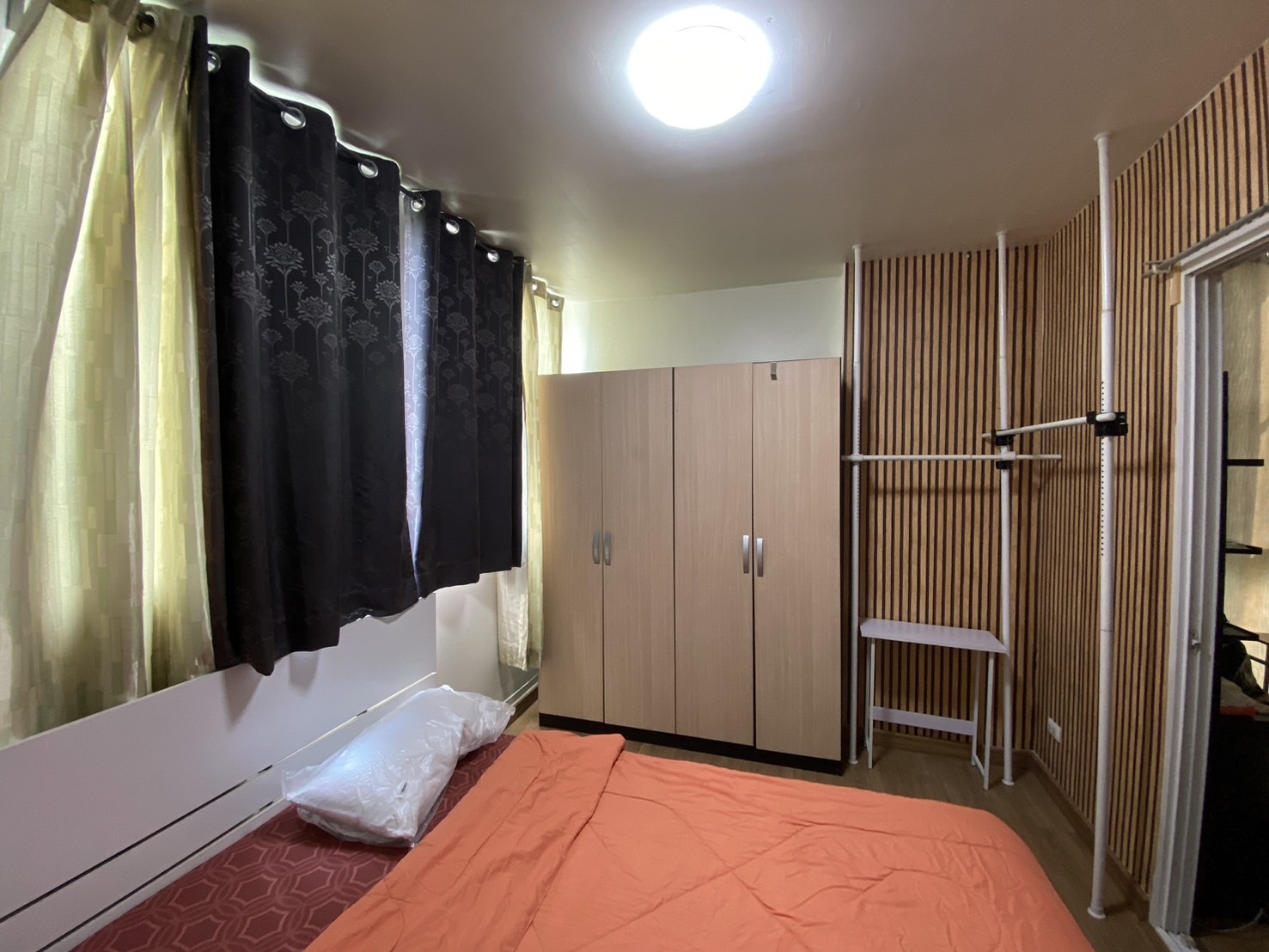 Image 1 of SUJFP4 - 1-bedroom condominium at Bliz Condominium Rama 9 - Hua Mak