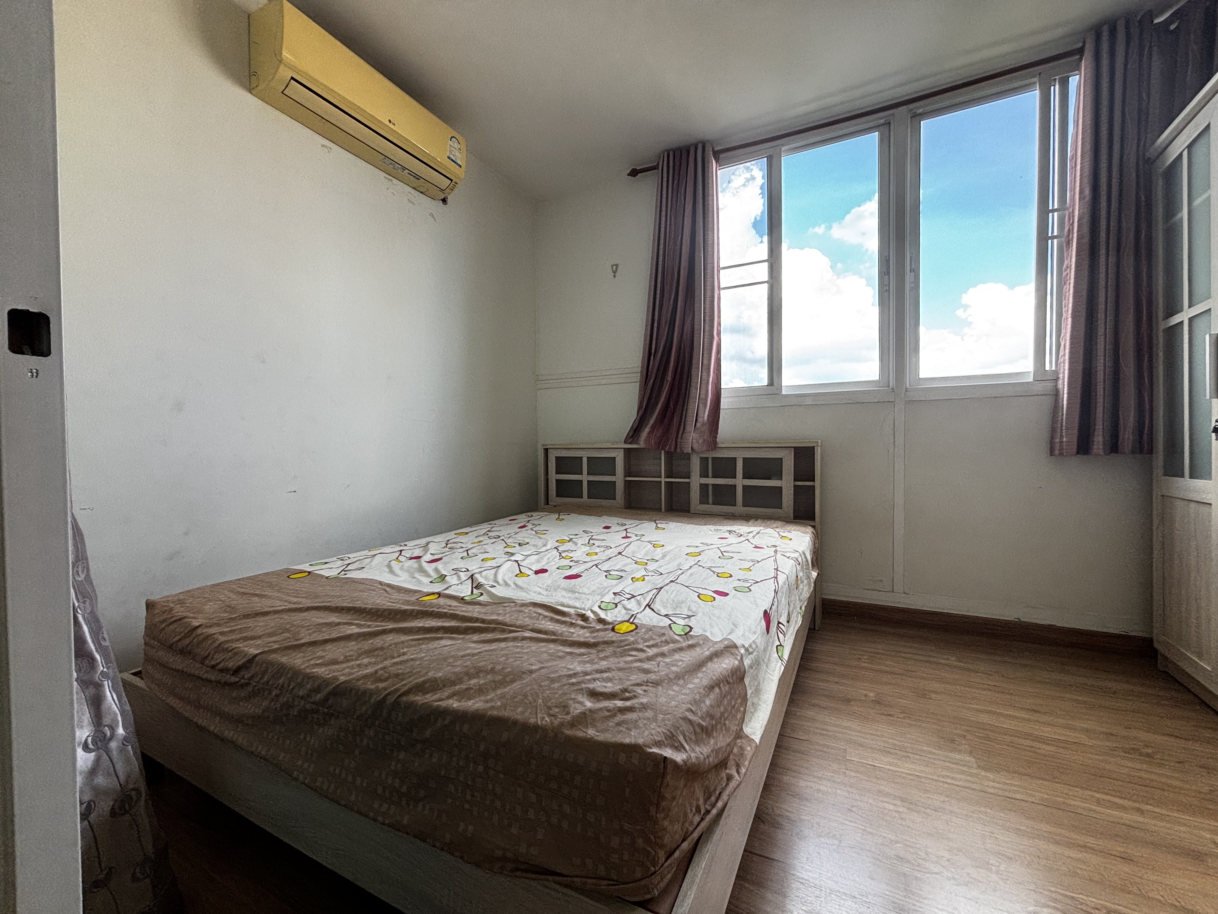 Image 1 of SLQYWO - 1-bedroom condominium at Bliz Condominium Rama 9 - Hua Mak