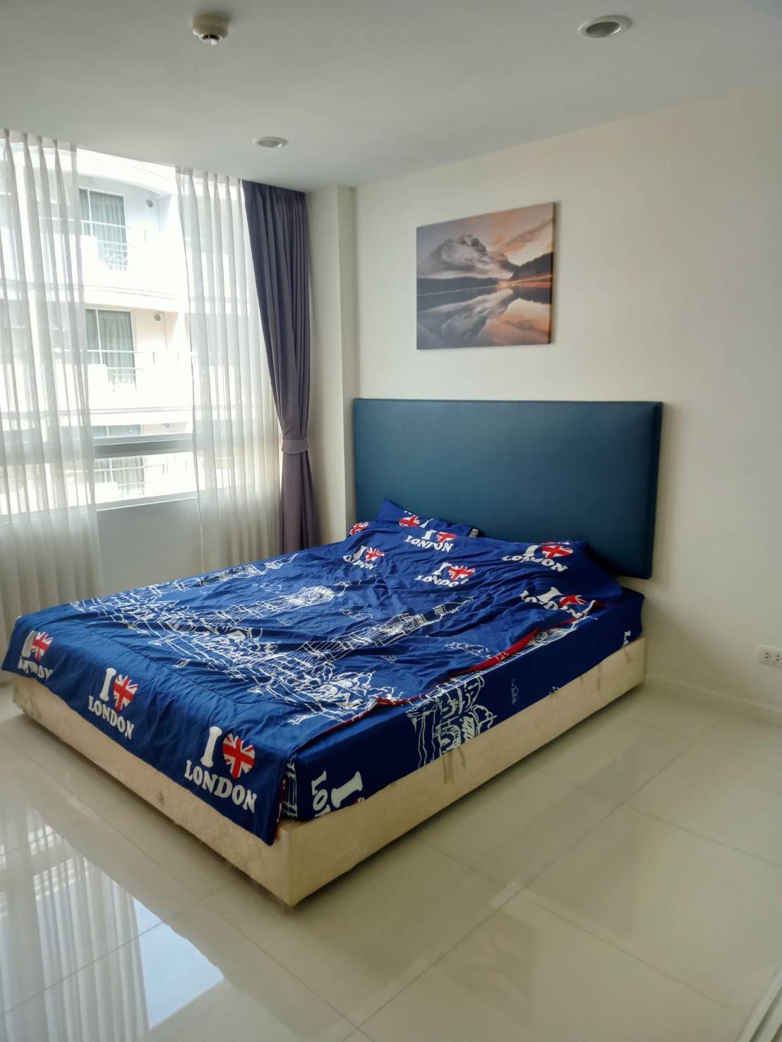 Image 1 of SMFCQI - 1-bedroom condominium at Elements Srinakarin