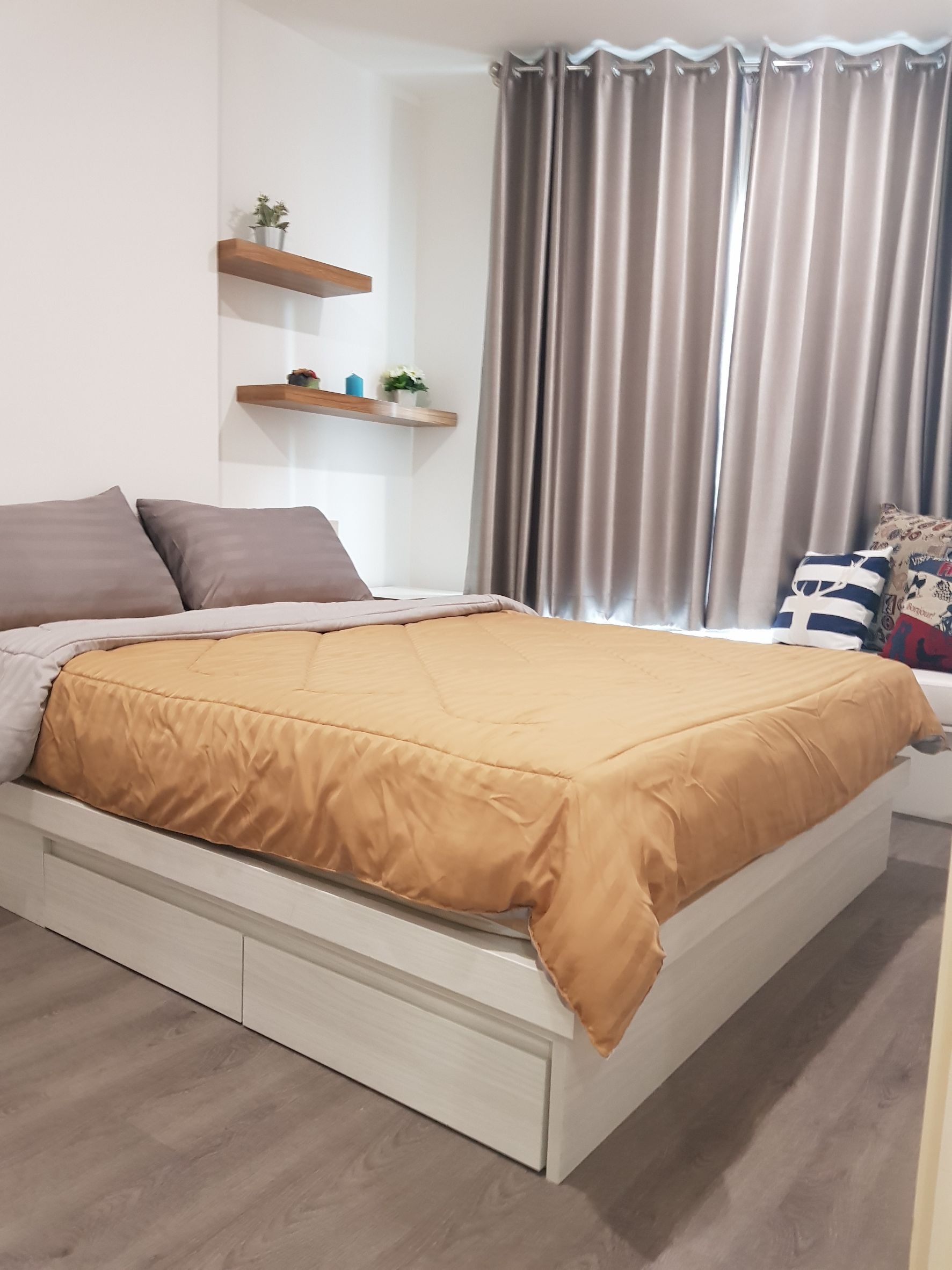 Image 1 of SIIDN5 - 1-bedroom condominium at Rich Park @ Triple Station