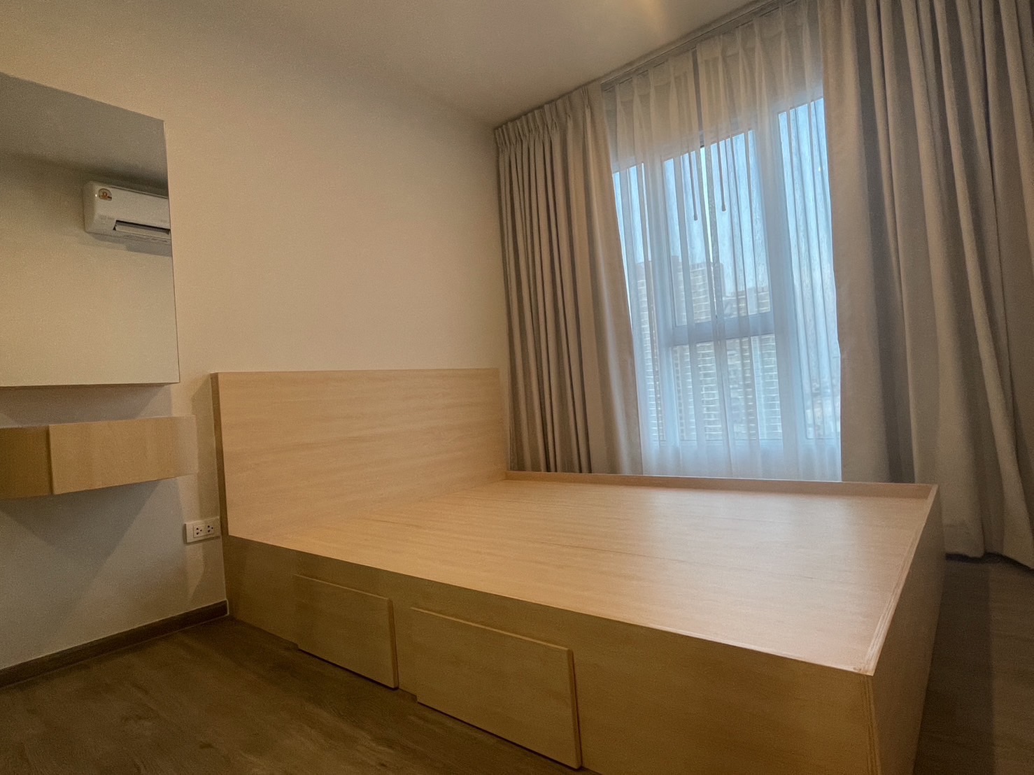 Image 1 of ST68L3 - 1-bedroom condominium at Regent Home Bangna