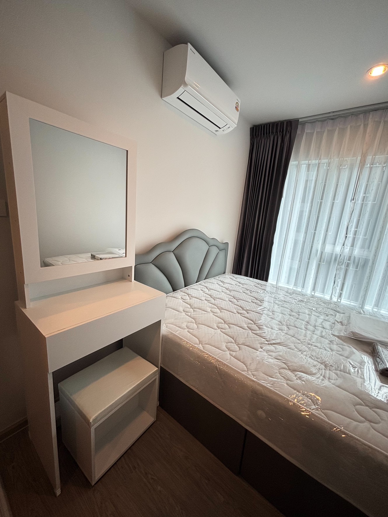 Image 1 of T2TXKP - 1-bedroom condominium at Regent Home Bangna