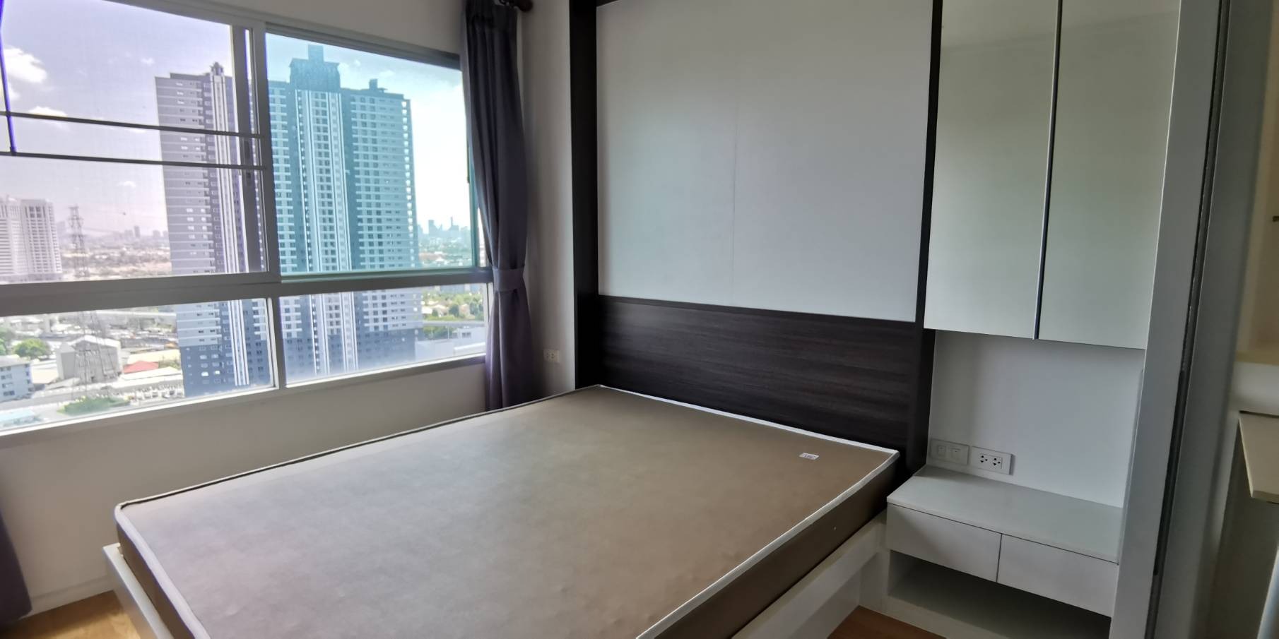 Image 1 of SYYOQA - 1-bedroom condominium at Lumpini Place Srinakarin - Huamark Station
