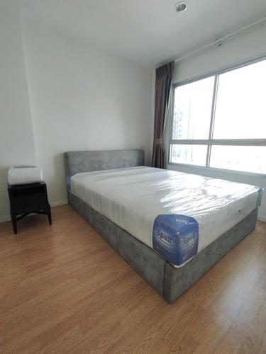 Image 1 of T58RDX - 1-bedroom condominium at Lumpini Place Srinakarin - Huamark Station