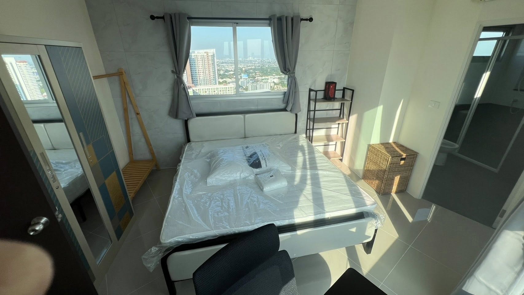 Image 1 of T6JDTY - 2-bedroom condominium at Asakan Place Srinakarindra