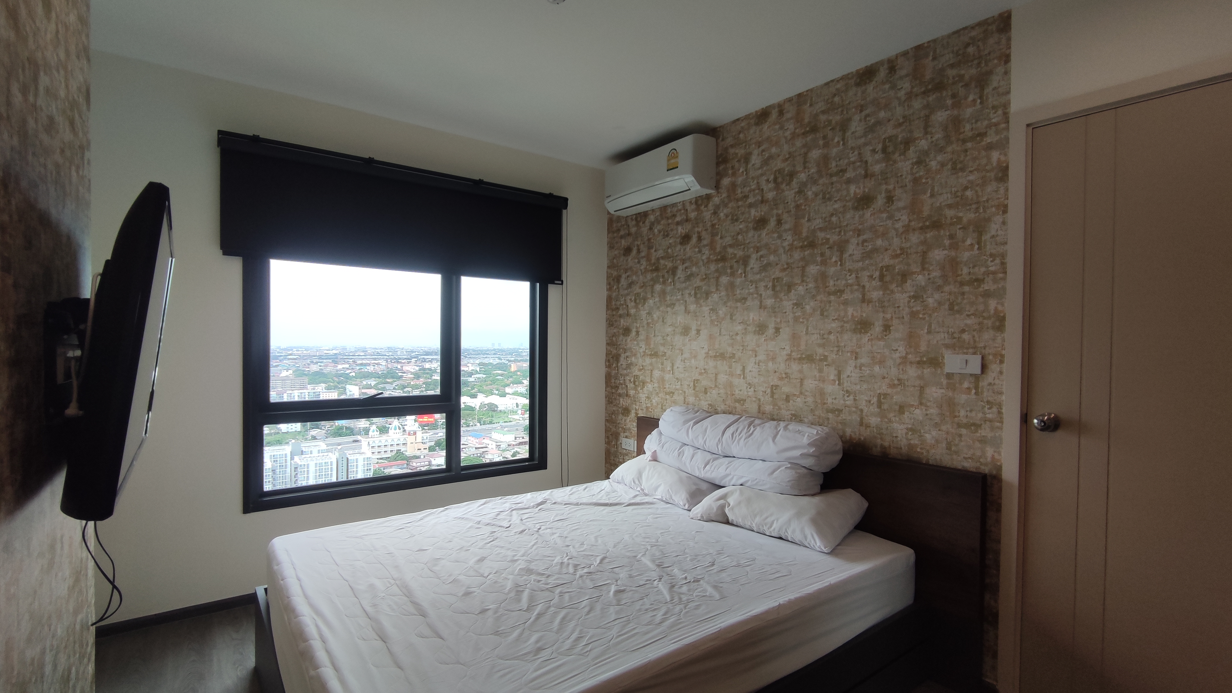 Image 1 of SGEJD6 - 1-bedroom condominium at Rich Park @ Triple Station