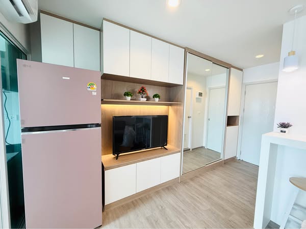 Image 1 of SXKDOK - 1-bedroom condominium at Regent Home Bangna