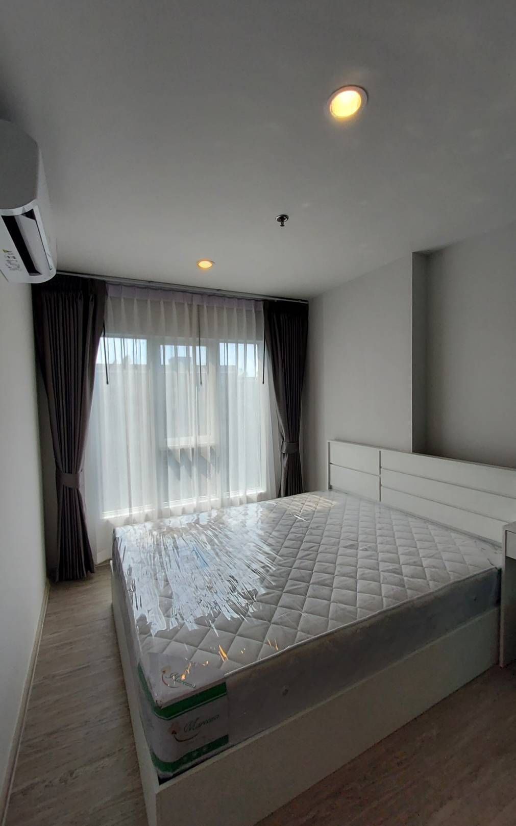 Image 1 of SVZZG5 - 1-bedroom condominium at Regent Home Bangna