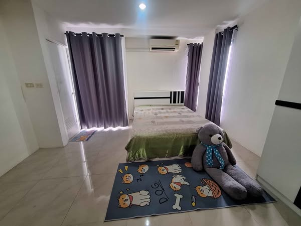 Image 1 of T2V4PL - 1-bedroom condominium at Lumpini Ville Ramkhamhaeng 60/2