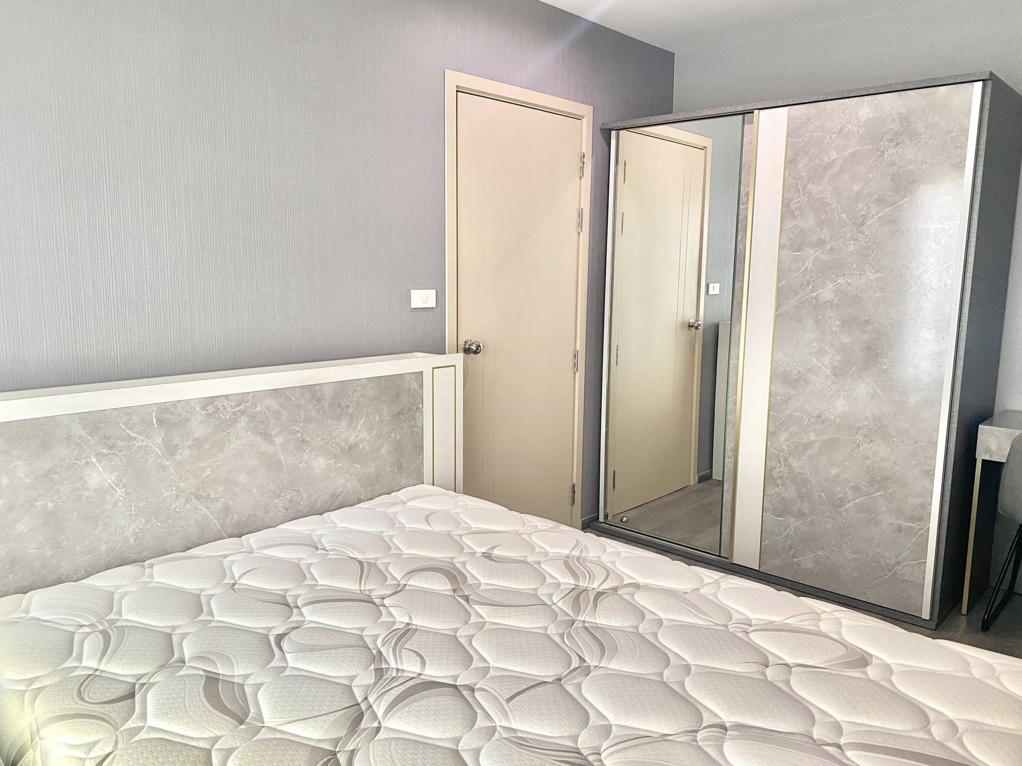 Image 1 of LW5WZ35G - 1-bedroom condominium at Rich Park @ Triple Station